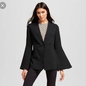 SOLD***Who What Wear Black Bell-Sleeved Blazer